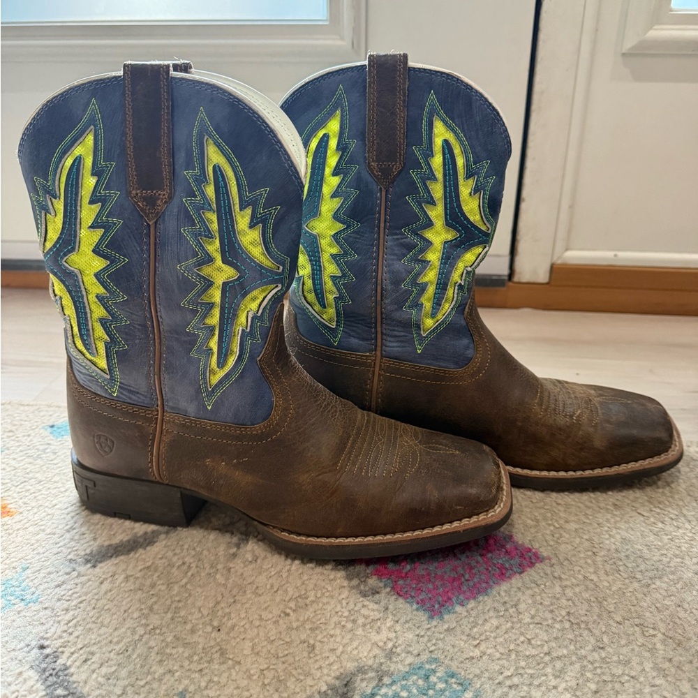 Ariat Neon Green and White Boots